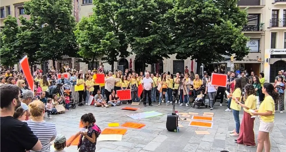 Manifestació a la Porxada Escoles Bressol 1