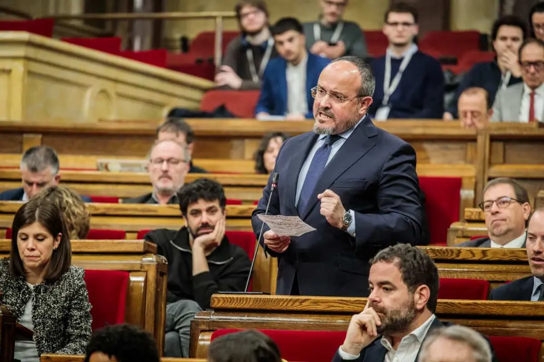 Alejandro Fernandez en el Parlament