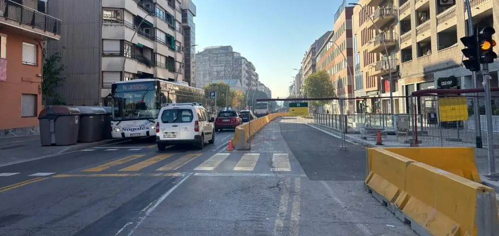 Las obras de asfaltado y señalización horizontal de la avenida Sant Esteve se realizarán del 8 al 12 de diciembre