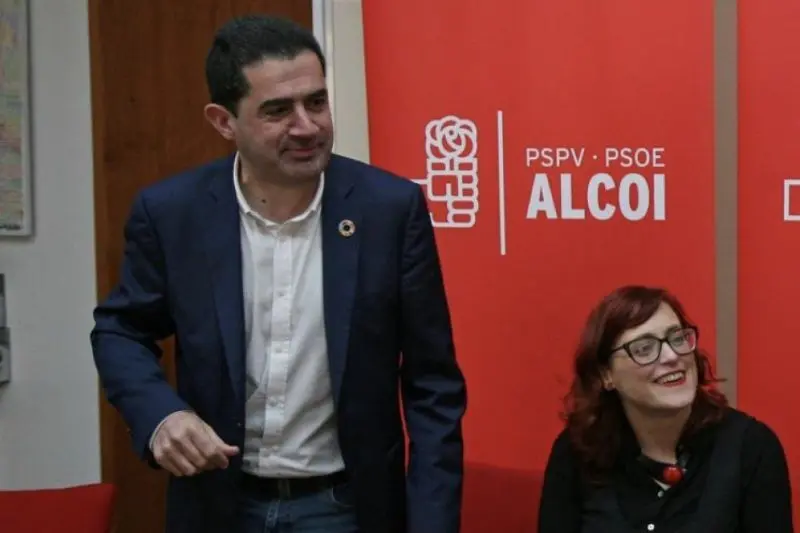 El alcalde de Alcoy, Toni Franc&eacute;s, del PSOE