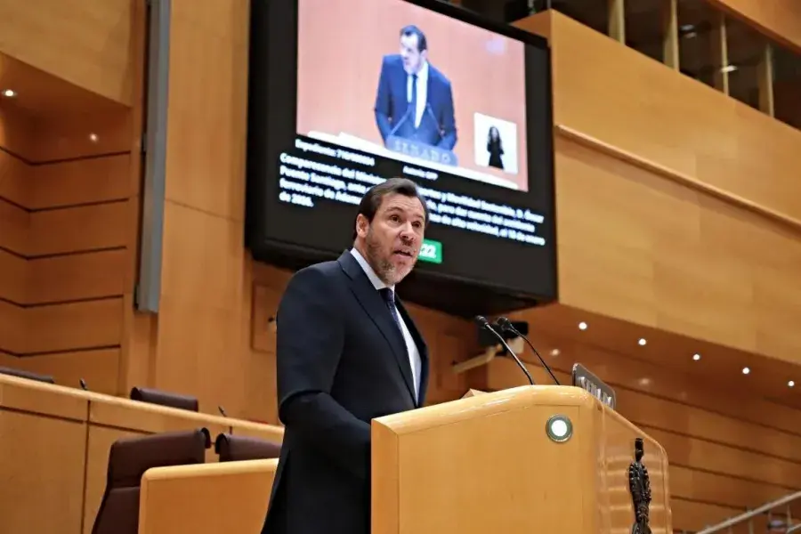 Oscar Puente en el Senado
