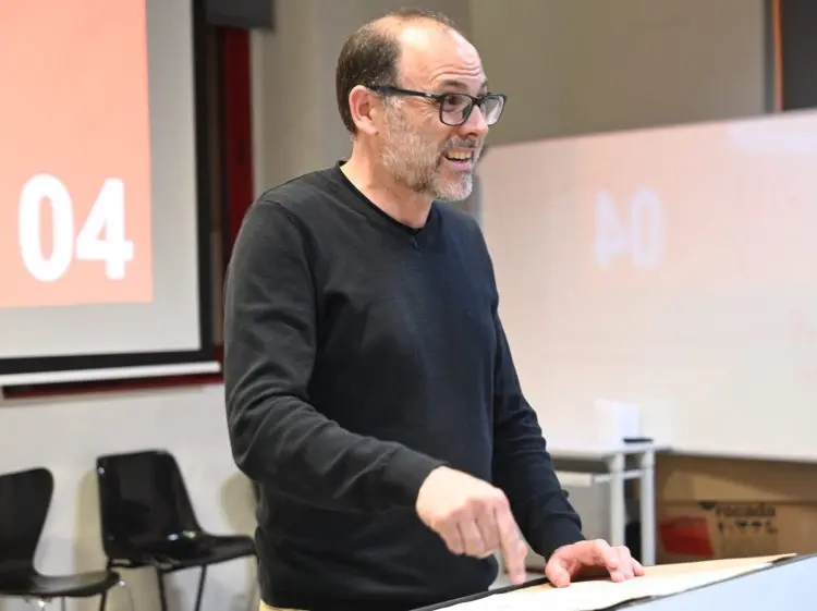 Pau Llobet, a l'assemblea d'ERC - Foto Toni Torrillas web ERC