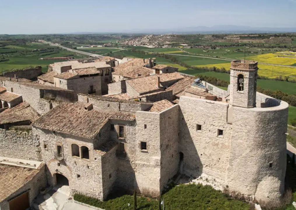 Vista A&egrave;rea Montfalc&oacute; Murallat