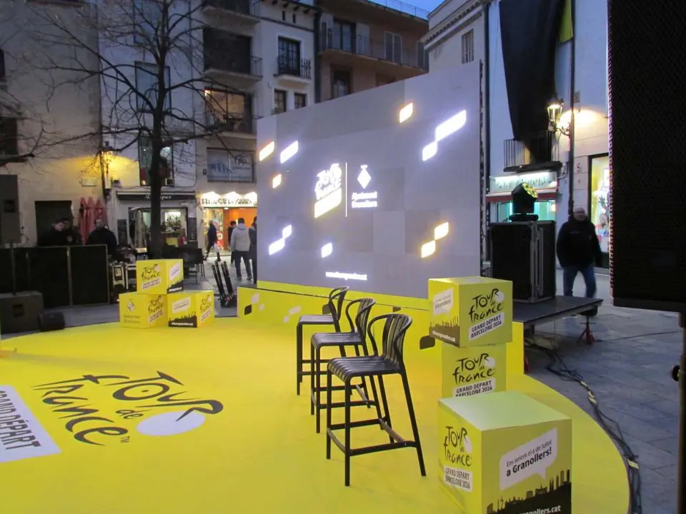 2 tot a punt per comen&ccedil;ar la festa dels 100 dies pel Tour