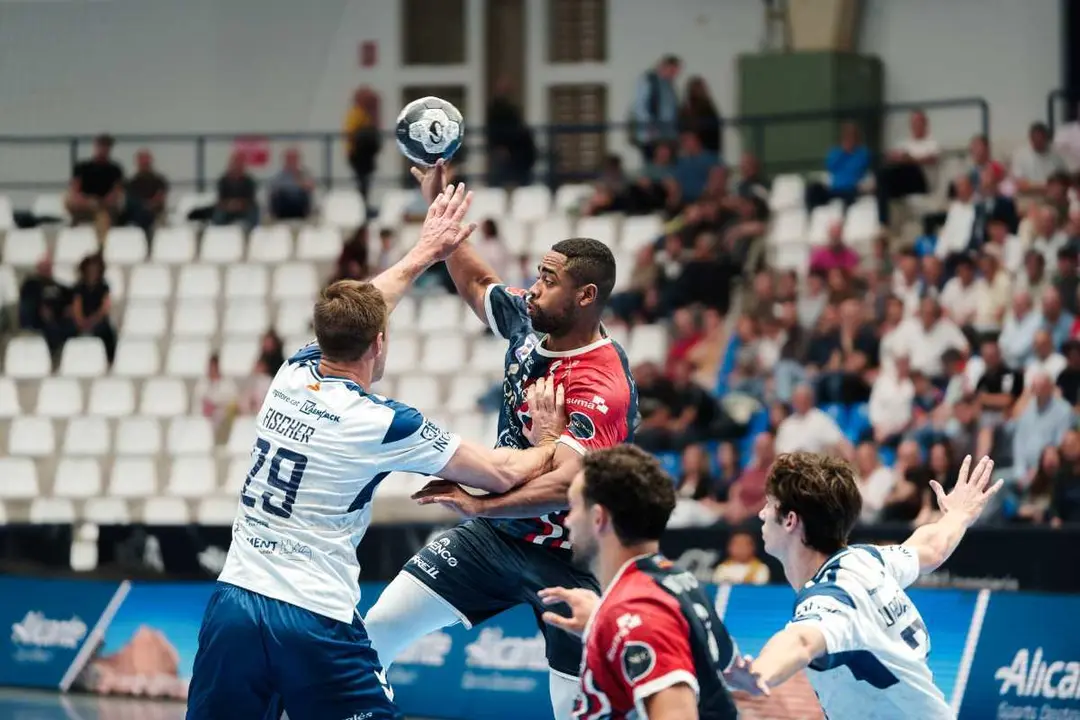 EON Alicante - BM Granollers Foto Ismael