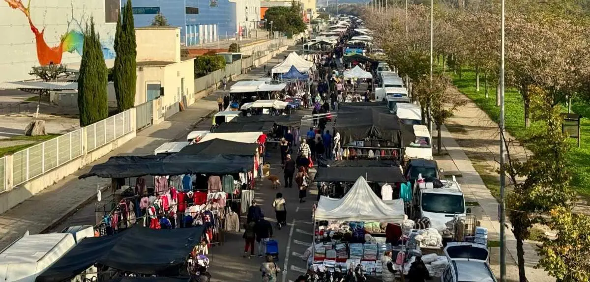 El Mercat de Canovelles a la nova localitzaci&oacute;