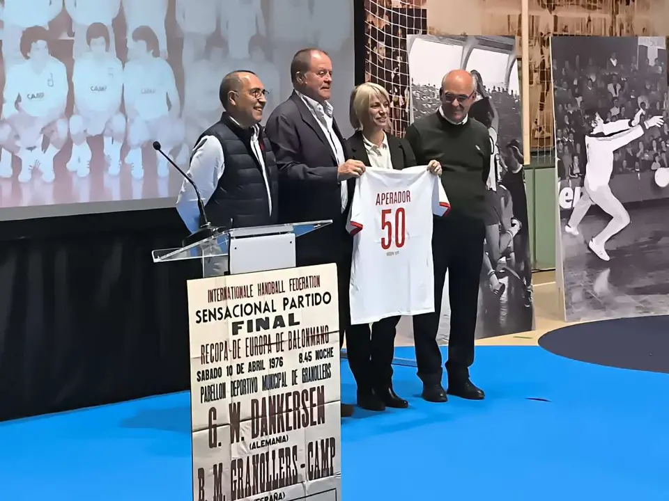 7. Ni m&eacute;s ni menys que el Aperador.