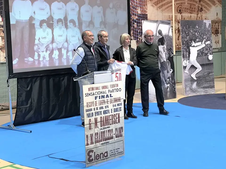 9. el garriguenc Paco Ba&ntilde;os. Un gran del balonmano valles&aacute;