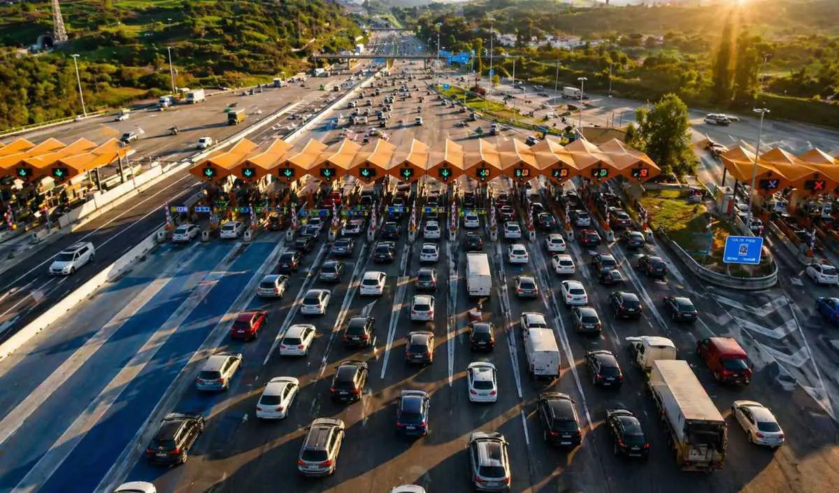 Autopistas y peajes