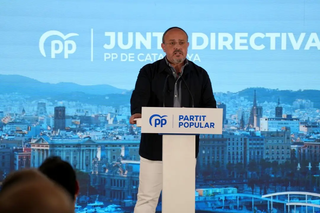 Alejandro Fern&aacute;ndez, en la Junta Directiva del PP catal&aacute;n del domingo