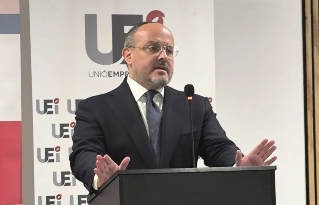 Alejandro Fern&aacute;ndez (PP) en un momento de su intervenci&oacute;n