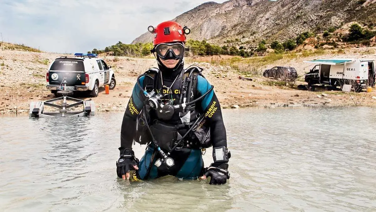 GEAS Foto red X Guardia Civil