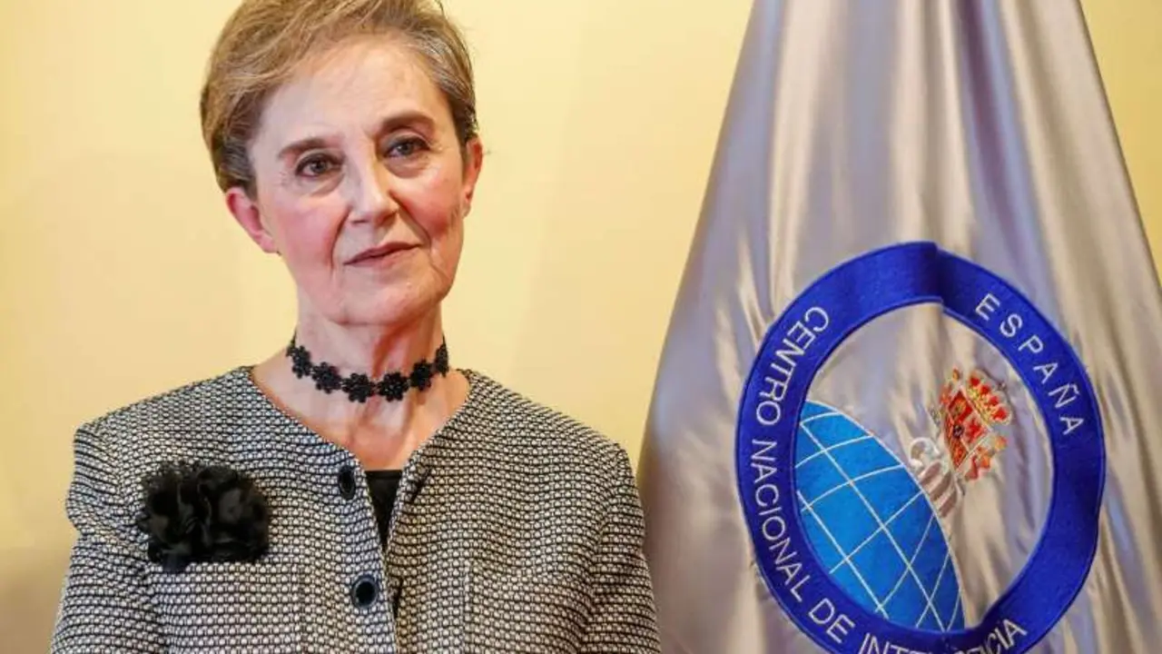 la Directora del CNI cesada, &Auml;ngeles Paz