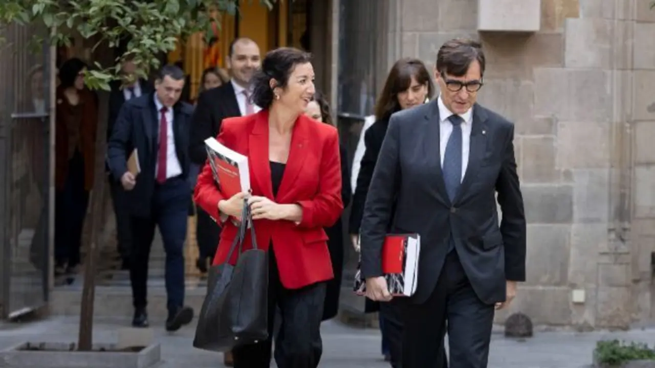 La consellera d'Economia i Finances, Al&iacute;cia Romero, i el president de la Generalitat, Salvador Illa Foto Gencat