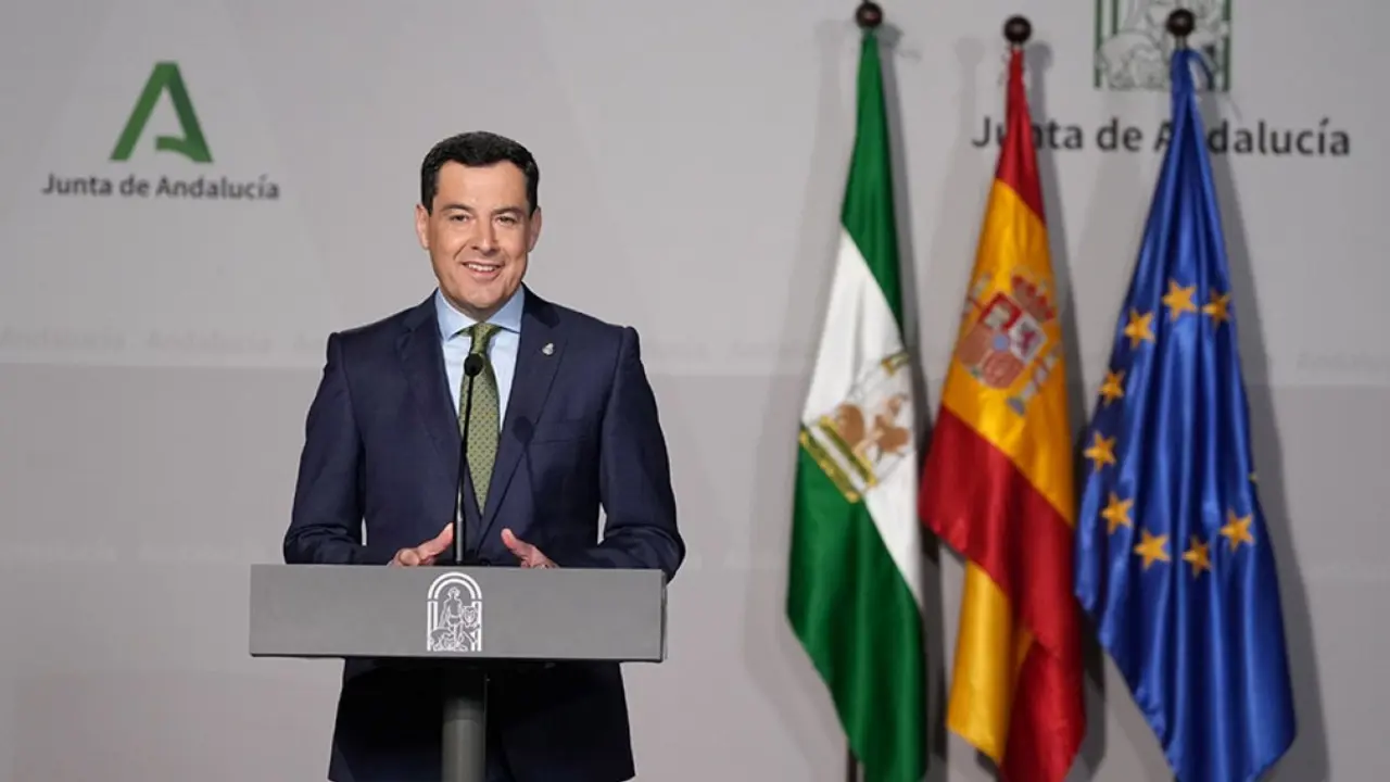 Juanma Moreno convoca elecciones en Andaluc&iacute;a para el 17 de Mayo