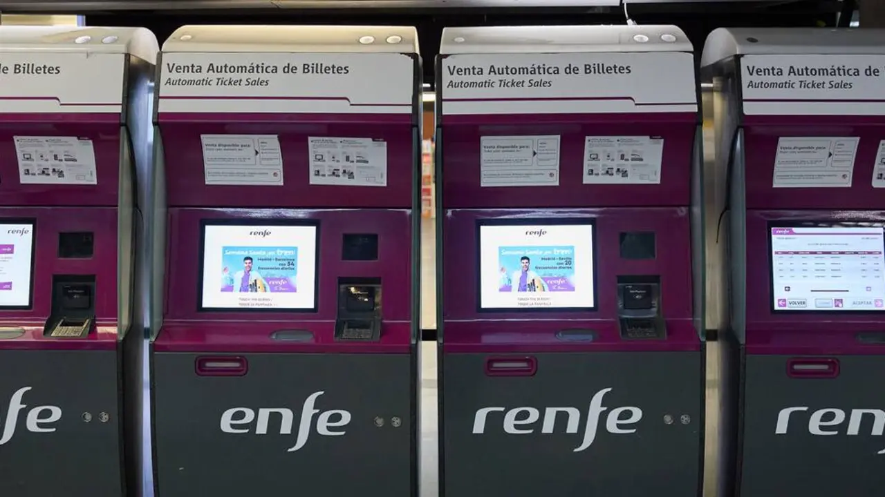 M&aacute;quinas de venta autom&aacute;tica de Renfe