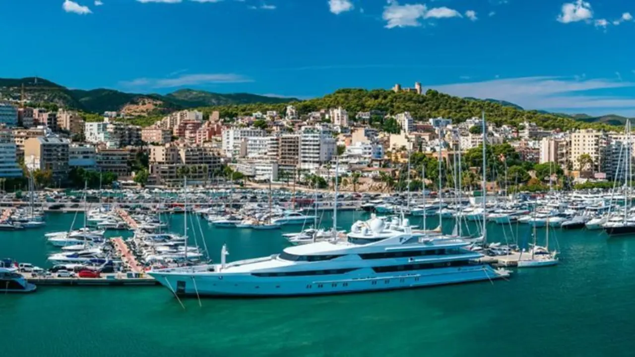 Puerto de Mallorca, espectacular joya del Mediterr&aacute;neo