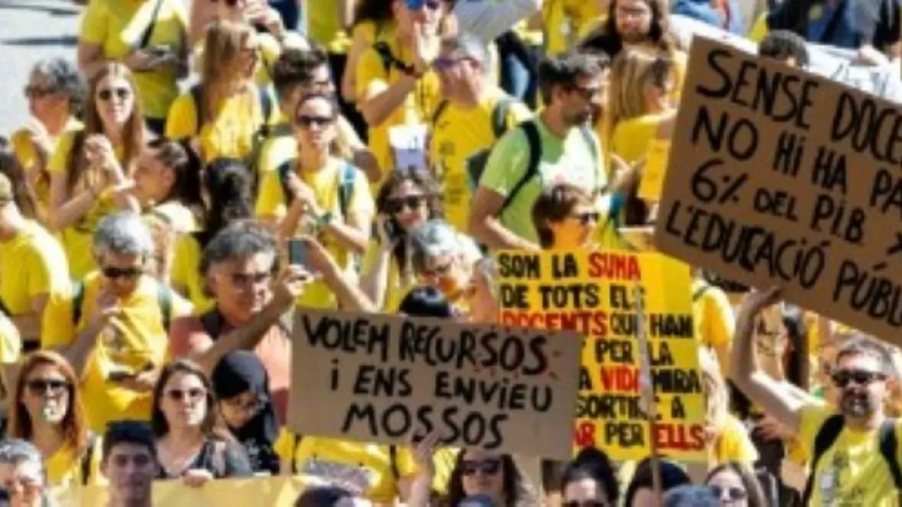manifestaci&oacute; de professors d'aquesta setmana