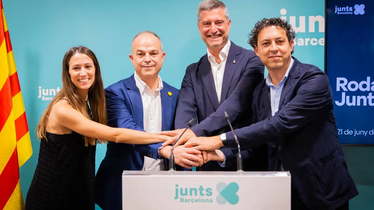 Jordi Mart&iacute; celebrando la victoria en las primaries de Junts x Barcelona