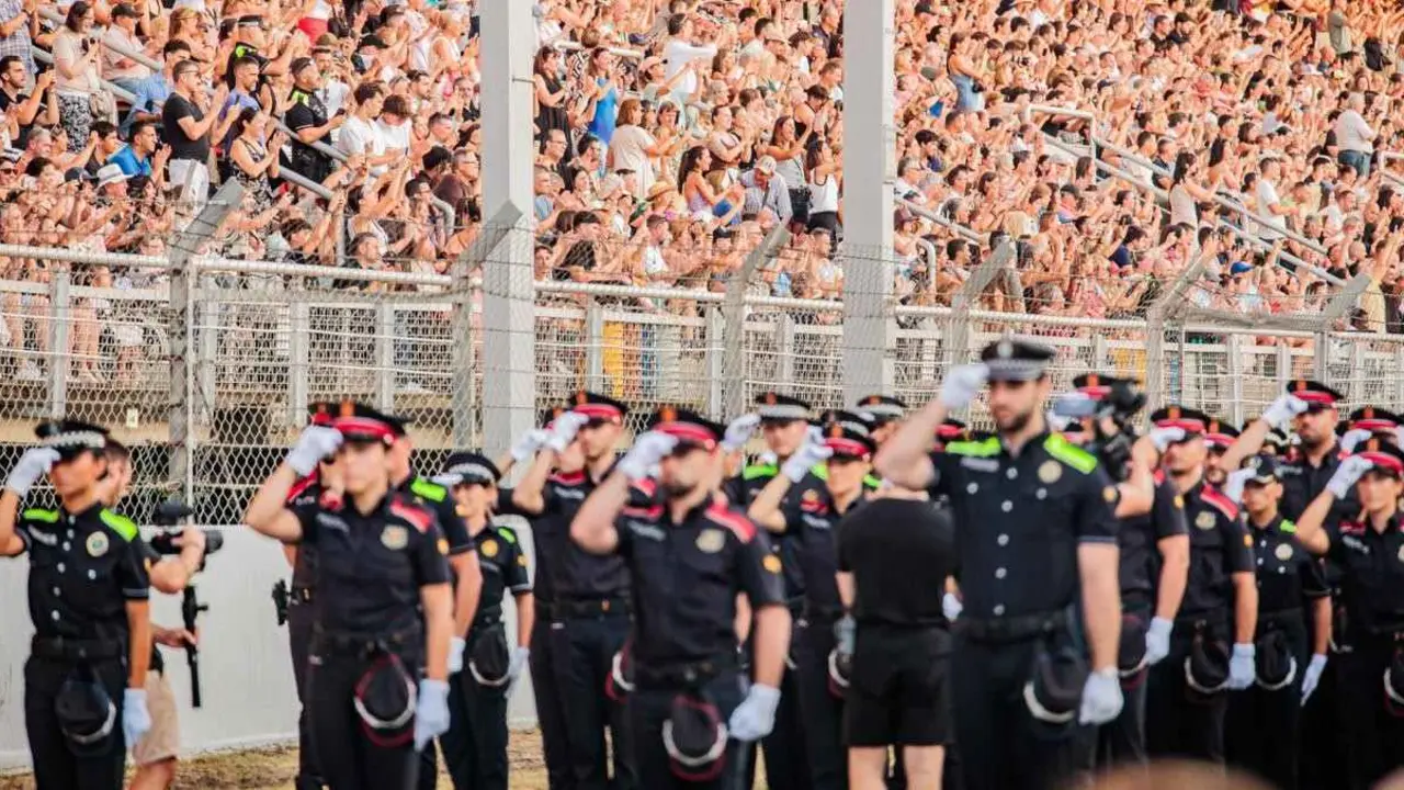 Alumnos de la 39&ordf; promoci&oacute;n de Polic&iacute;as