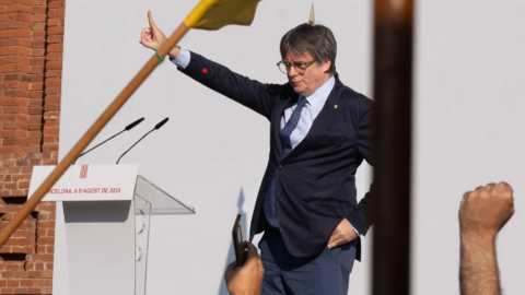 Puigdemont en Arco de Triunfo