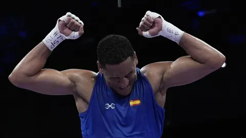 Bronce de Enmanuel Reyes en boxeo (92 kilos)