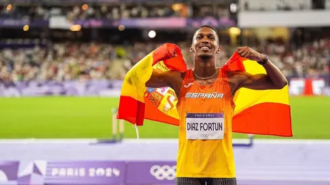 Jordan Díaz Oro en triple salto