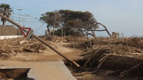 Imatge dels danys ocasionats al litoral de Malgrat de Mar durant el temporal Glòria al gener de 2020. Font DGPC