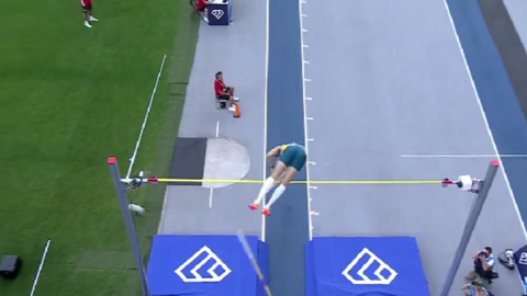 Duplantis la vuelve a liar, nuevo récord del Mundo