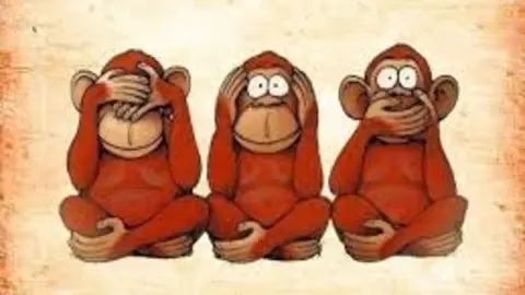 no escucho, no veo, no hablo