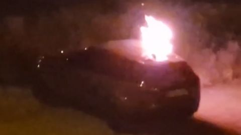incendi vehicle al parquing de Ponent