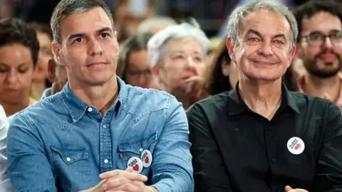 S&aacute;nchez y Zapatero en un mitin electoral