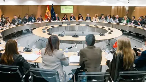 La reuni&oacute;n del mi&eacute;rcoles del CPFF, presidida por la ministra Montero
