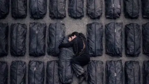 La muertes en Ir&aacute;n se cuentan por miles