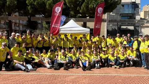 8 Tots els voluntaris