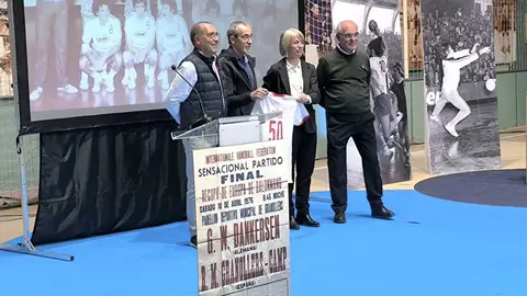 9. el garriguenc Paco Ba&ntilde;os. Un gran del balonmano valles&aacute;