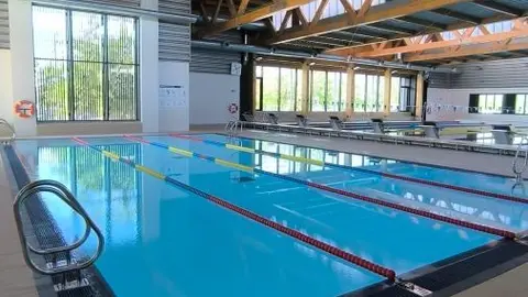 2. la piscina petita