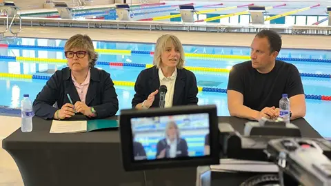 13. Gemma Gim&eacute;nez, Alba Barnusell i &Aacute;lvaro Ferrer