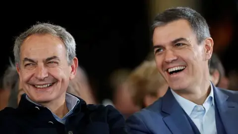 Pedro S&aacute;nchez y Rodriguez Zapatero en un miting