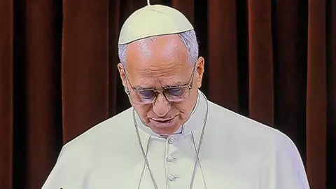 El Papa Le&oacute;n XIV pronunciando su discurso ante el Parlamento espa&ntilde;ol
