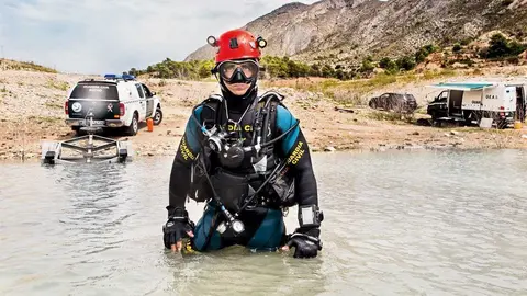 GEAS Foto red X Guardia Civil