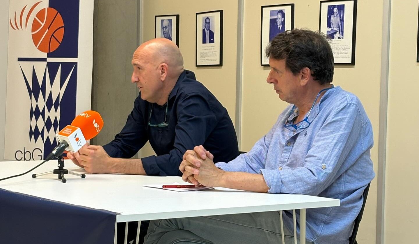 Un moment de la roda de premsa