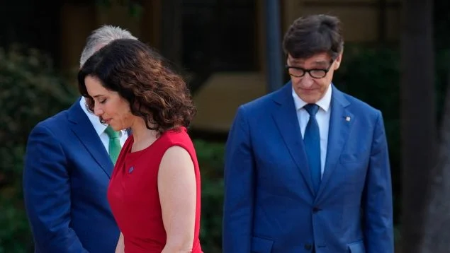 Ayuso por delante de Illa