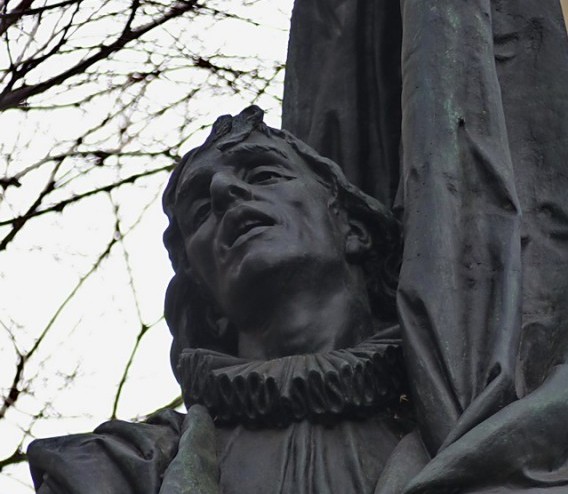 Monumento a Rafael de Casanovas en Barcelona