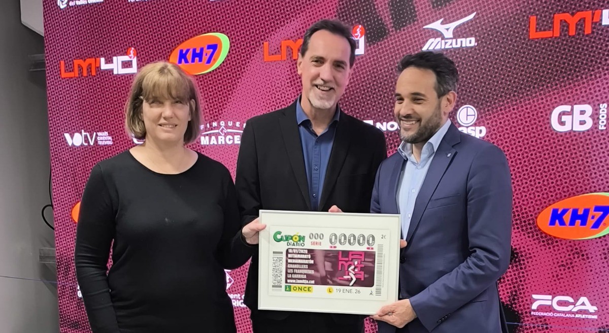 l'equip de l'ONCE amb el Director Gral d'Esports de la Generalitat