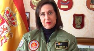 Margarita Robles o Madame Top Gun