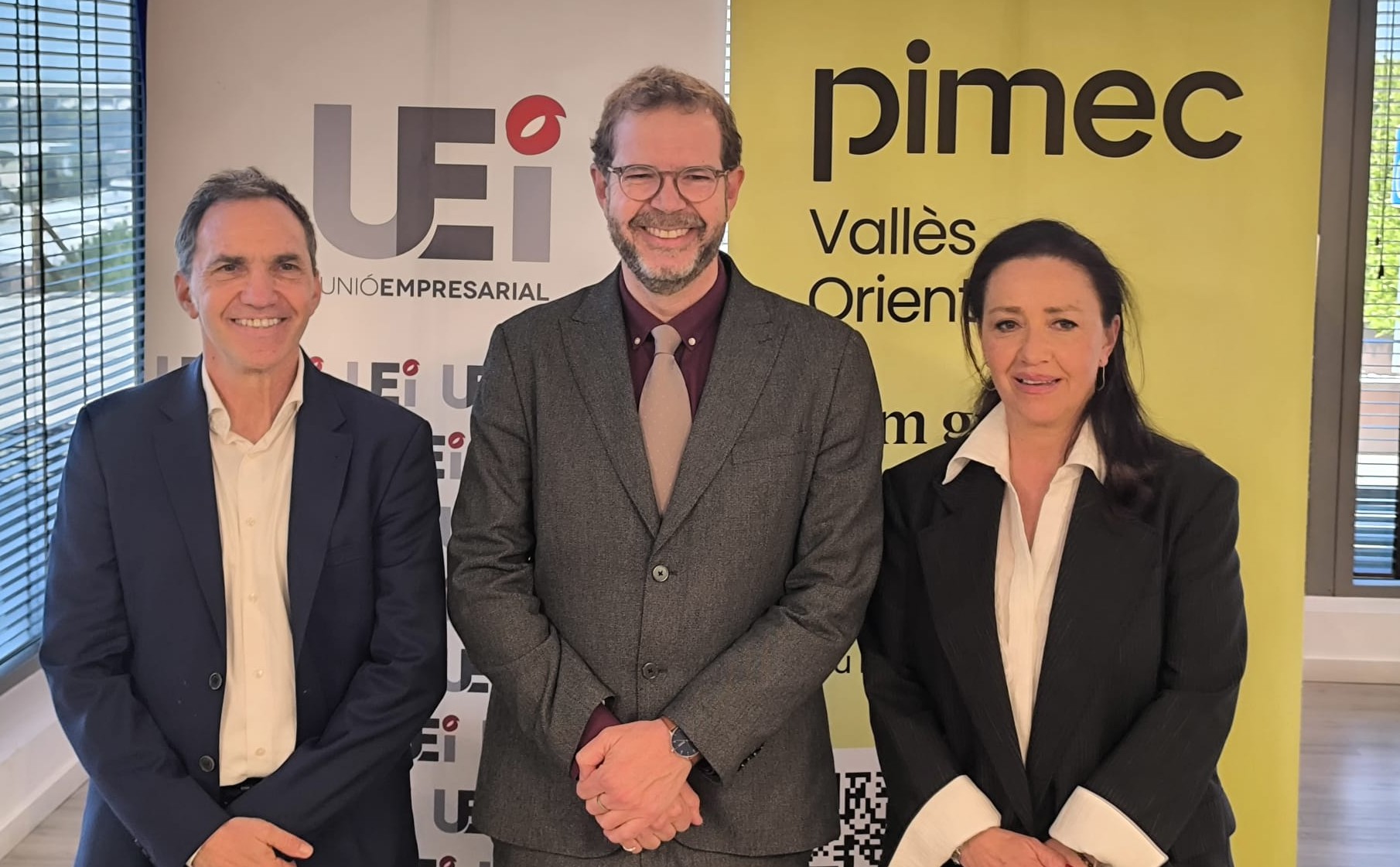 secretari de industria més  pìmec uei