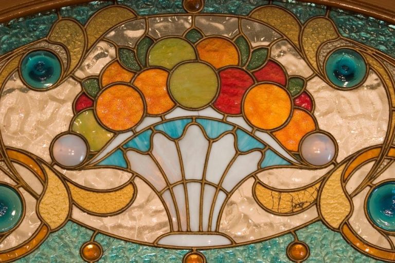 Vidrera de la Casa Viader. Cardedeu. Raspall