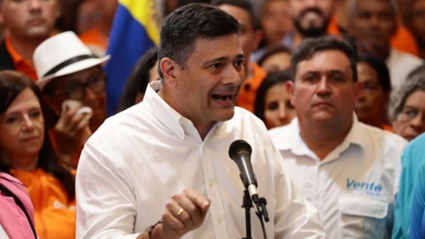 Freddy Superlano ex preso político