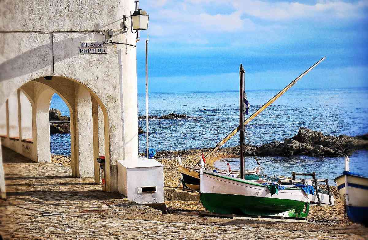 No es un dibujo. Es, sencillamente, Cadaqués. Foto joaquin aranoa